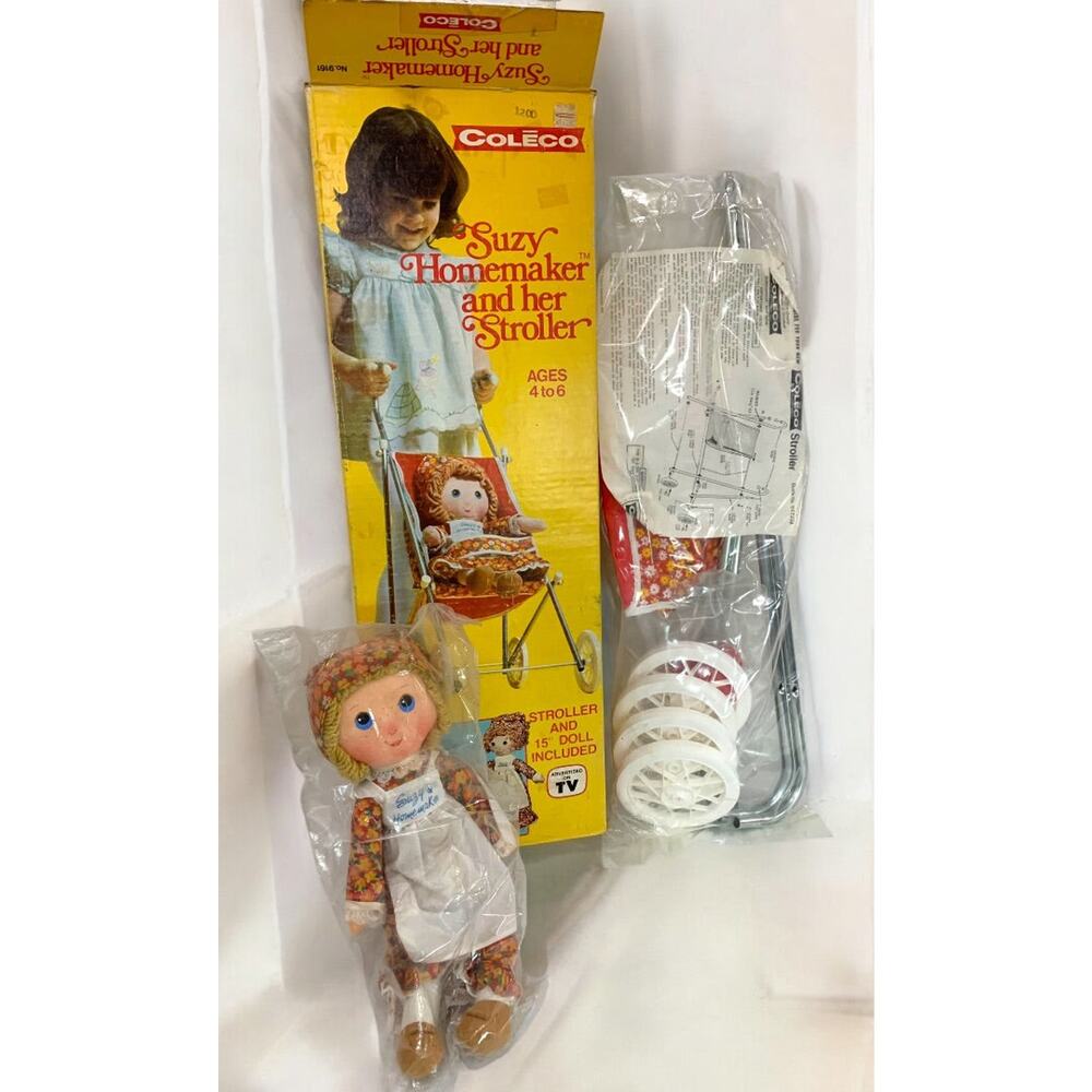 1970s Suzy Homeaker and Her Stroller in Box Coleco No 9161 New